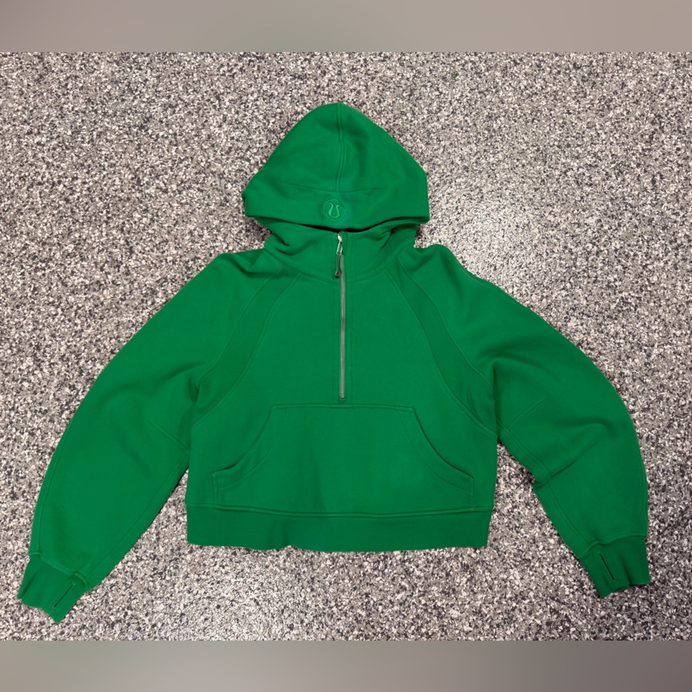 Lululemon cropped Scuba hoodie